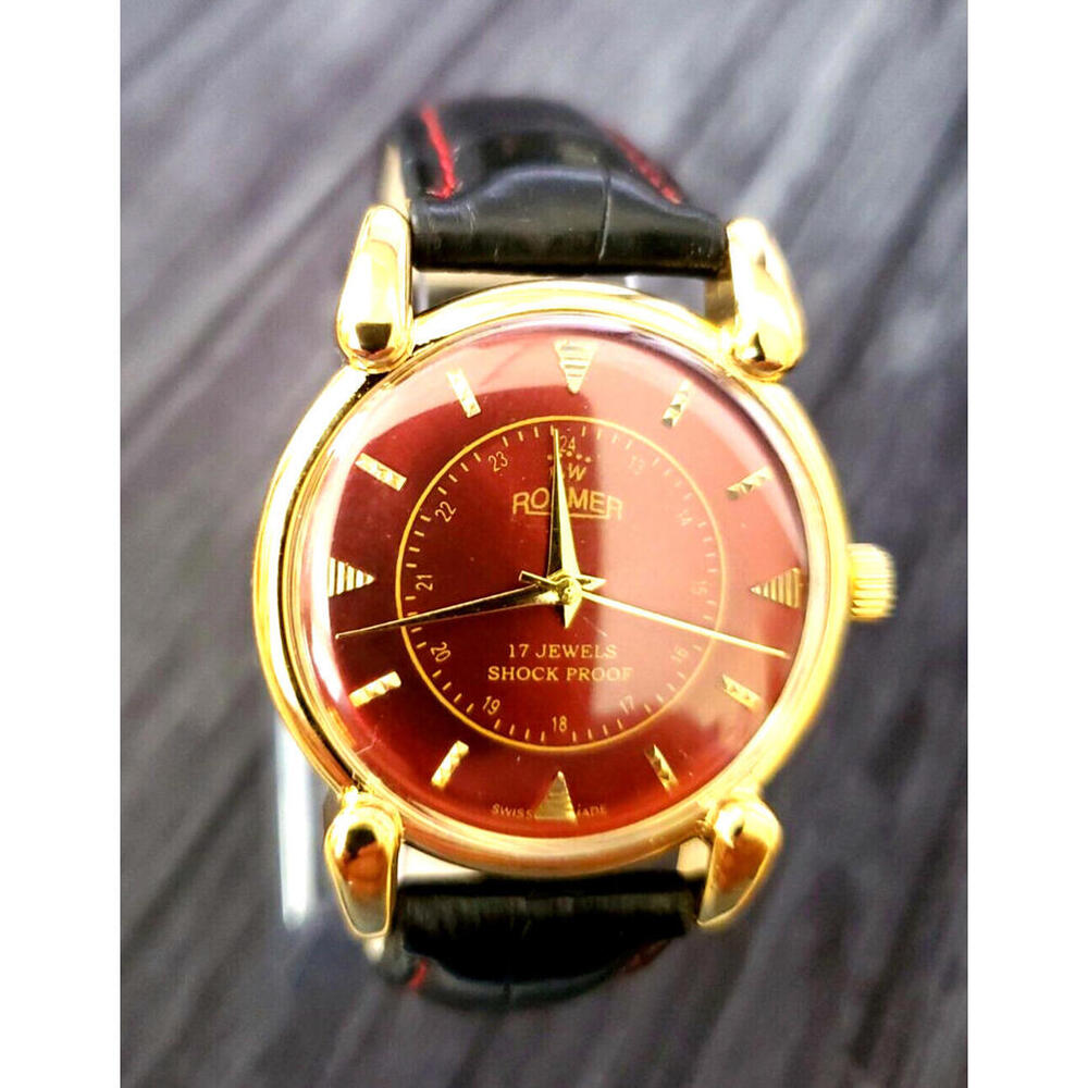 Rare Roamer Brevete Swiss Mens Manual Watch Gld‎ Red Blk